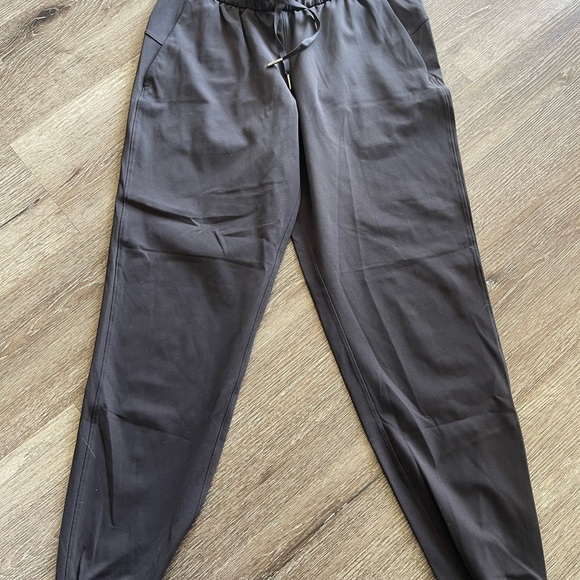 lululemon athletica Pants - Women’s Black Pants